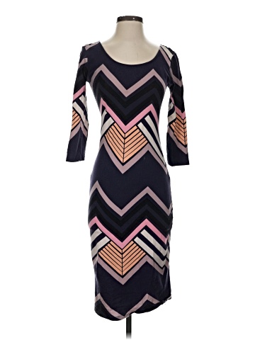 Xhilaration Cocktail Dress (view 1)