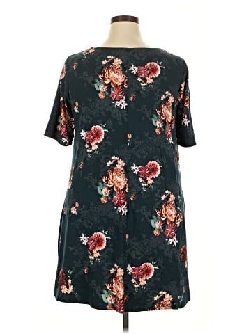 Agnes & Dora Casual Dress (view 2)