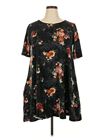 Agnes & Dora Casual Dress (view 1)