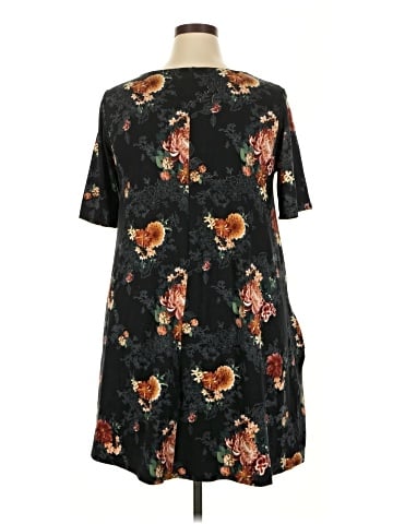 Agnes & Dora Casual Dress (view 2)
