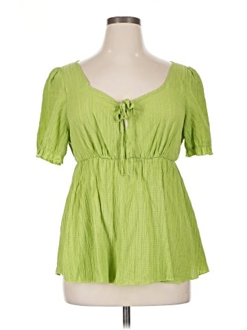 Unbranded Short Sleeve Blouse (view 1)