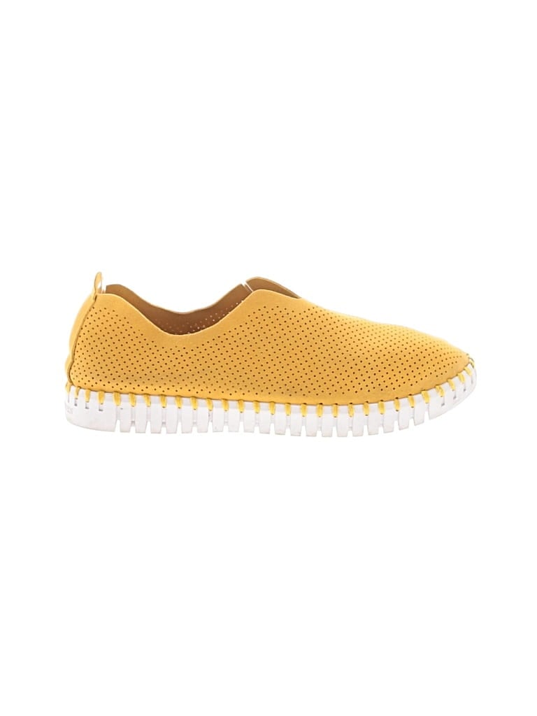 Pre-owned Ilse Jacobsen Sneakers In Yellow