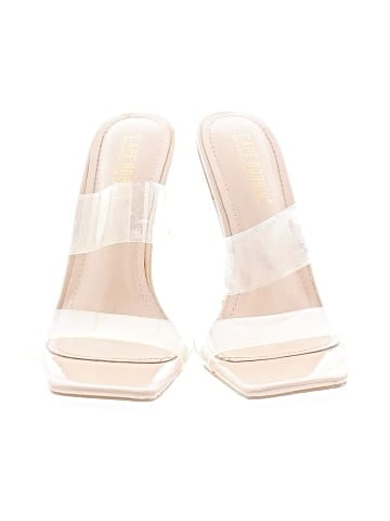 Cape Robbin Heels (view 2)