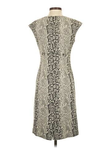 Saks Fifth Avenue Casual Dress (view 2)