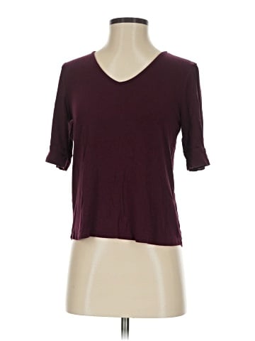 Laila Jayde Short Sleeve T-Shirt (view 1)