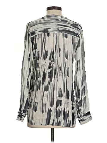 Vince. Sleeveless Silk Top (view 2)