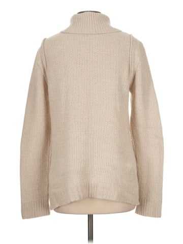 Jennifer Lopez Turtleneck Sweater (view 2)
