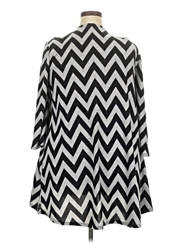 Tacera Cardigan (view 2)