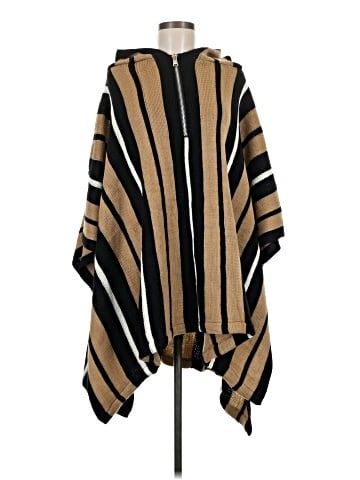 Pretty Persuasions Poncho (view 1)