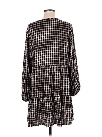 Ann Taylor LOFT Casual Dress (view 2)