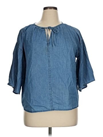 Levi's 3/4 Sleeve Blouse (view 1)