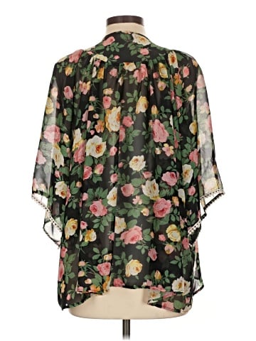 TOBI Kimono (view 2)