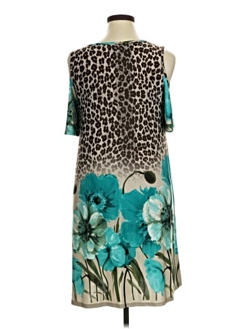 Lilypad Casual Dress (view 2)