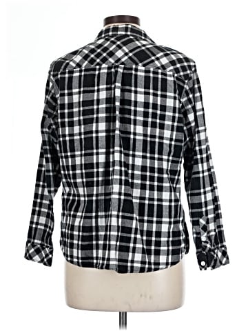 Croft & Barrow Long Sleeve Button-Down Shirt (view 2)