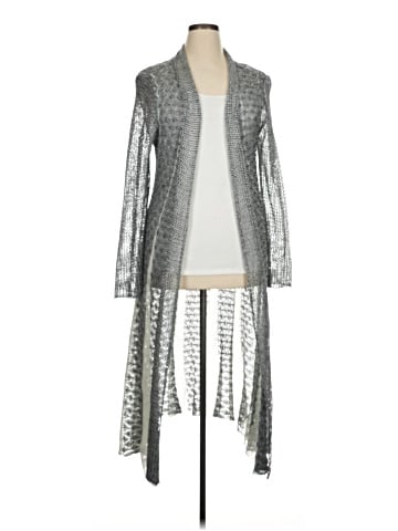 The Pyramid Collection Kimono (view 1)