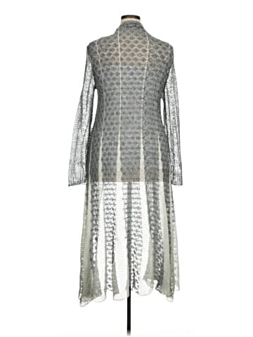 The Pyramid Collection Kimono (view 2)