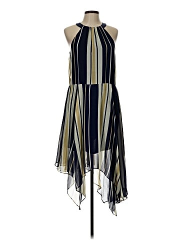 Esley Casual Dress (view 1)