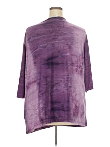 Liz & Me 3/4 Sleeve Top (view 2)