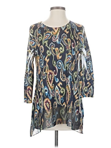Jess & Jane 3/4 Sleeve Blouse (view 1)