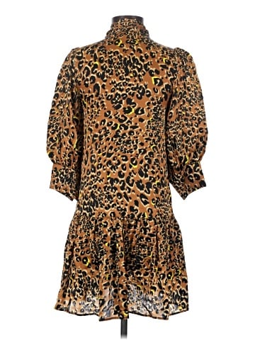 Hunter Bell Casual Dress (view 2)