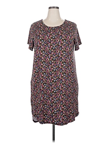 T Tahari Casual Dress (view 1)
