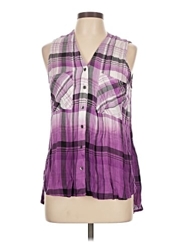 Rock & Republic Sleeveless Button-Down Shirt (view 1)
