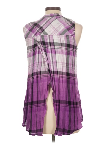Rock & Republic Sleeveless Button-Down Shirt (view 2)