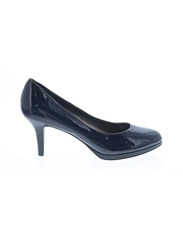 Kelly & Katie Heels (view 1)