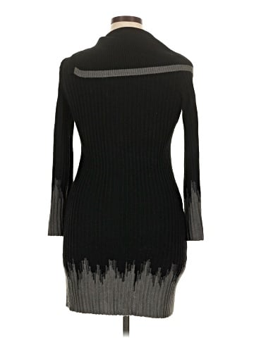Studio One Pullover Sweater (view 2)