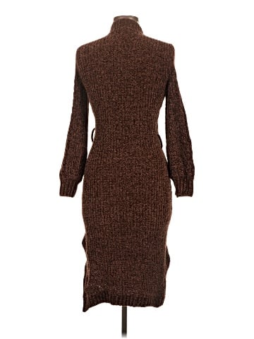 Harlow & Rose Casual Dress (view 2)