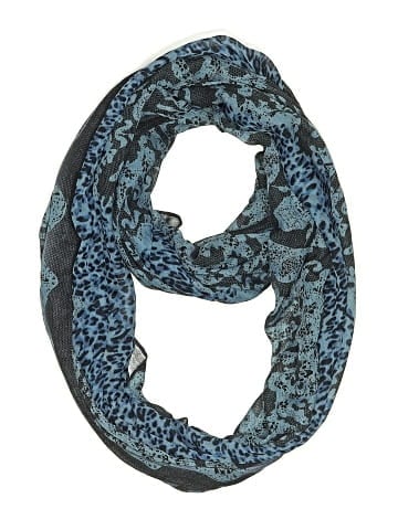 Nicole Marciano Scarf (view 1)