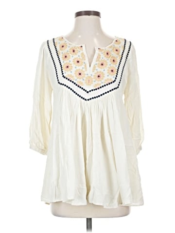 Comme Toi 3/4 Sleeve Blouse (view 1)