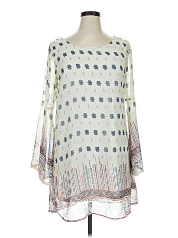 Xhilaration Casual Dress (view 1)
