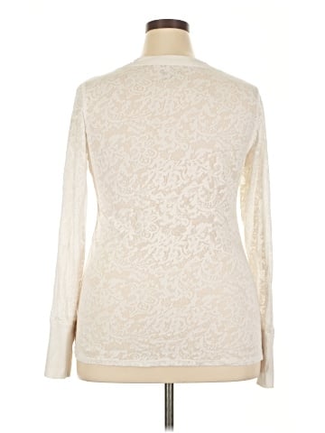 Maurices Long Sleeve T-Shirt (view 2)
