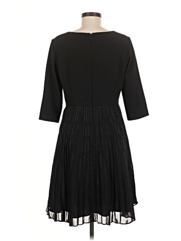 Tahari Casual Dress (view 2)