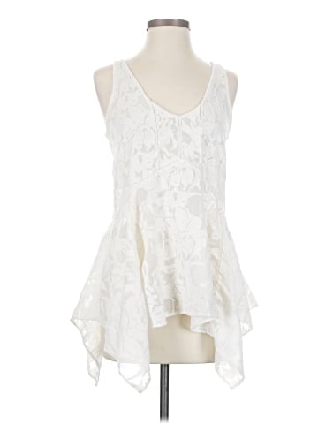 Vanessa Virginia Sleeveless Blouse (view 1)