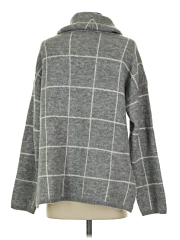 Lumiere Pullover Sweater (view 2)
