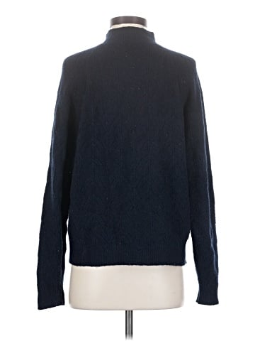 Uniqlo Turtleneck Sweater (view 2)