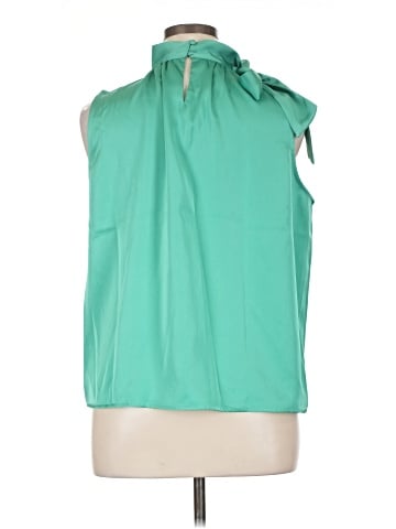 Scoop Sleeveless Blouse (view 2)