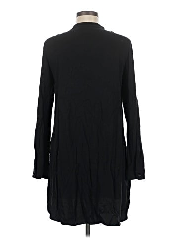 Yest Long Sleeve Button-Down Shirt (view 2)