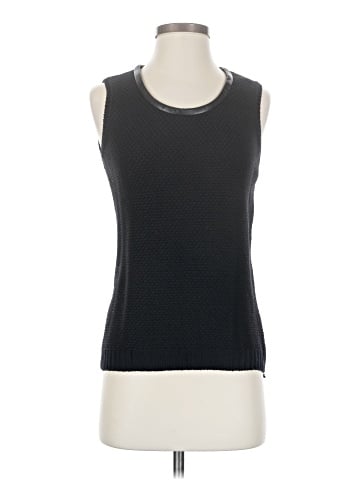 St. John Sport Sleeveless Top (view 1)