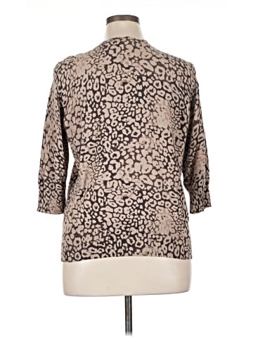 Sarah Spencer Pullover Sweater (view 2)