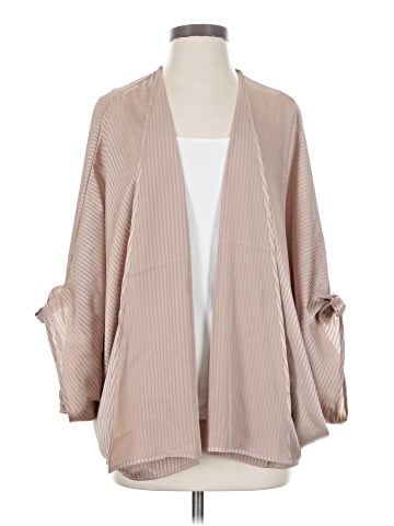 Versona Kimono (view 1)
