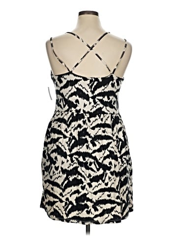 Old Navy Cocktail Dress (view 2)