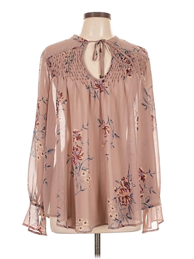 Pre-owned Astr Long Sleeve Blouse In Tan