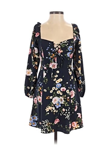 Abercrombie & Fitch Casual Dress (view 1)