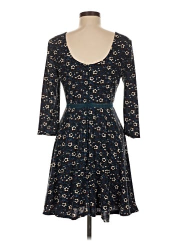 Alya Casual Dress (view 2)
