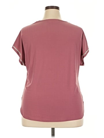 Love Scarlett Short Sleeve T-Shirt (view 2)