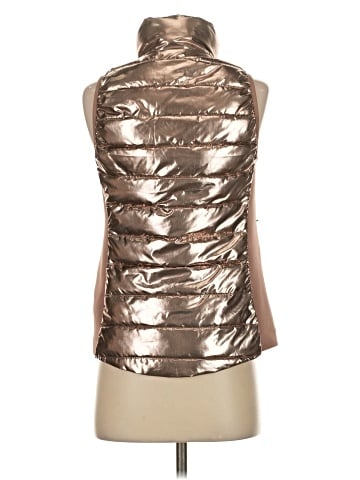 Gap Fit Vest (view 2)