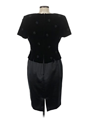 Maggy London Cocktail Dress (view 2)